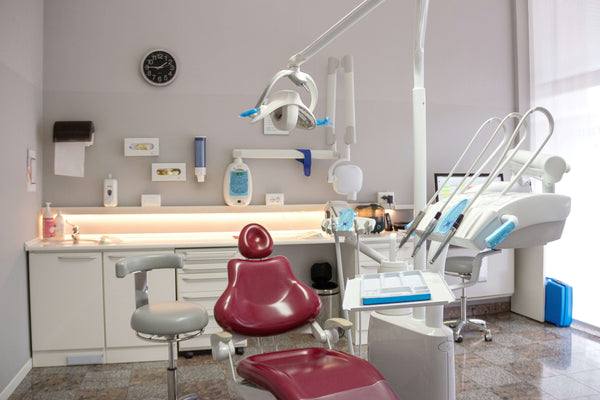 Escáner intraoral vs. impresiones convencionales: ¿cuál conviene más a tu clínica?